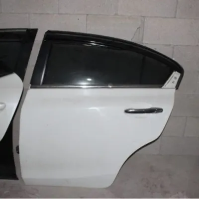 Honda Civic Çıkma Sol Arka Kapı Beyaz Orijinal 2014